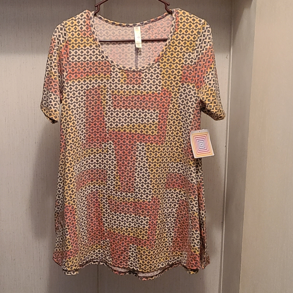 NWT Perfect T-Small